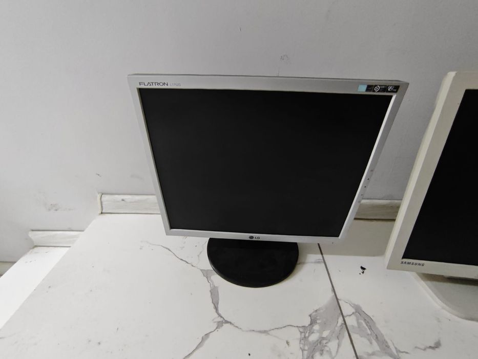 Мониторы недорого