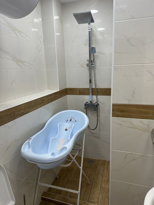 лиген за бебе със стойка