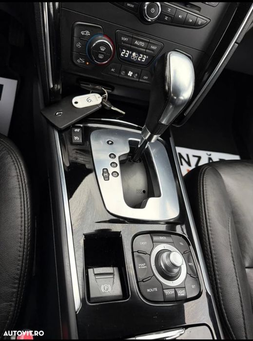 Renault Latitude 2.0 dci