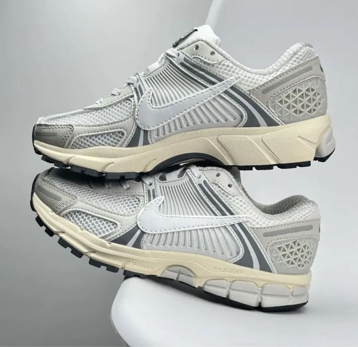 Кроссовки оптом/ Nike