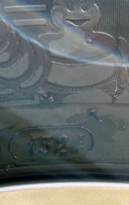 Michelin 225-55 R17 13/24г. Карани са около 5000 км. сезон лято !