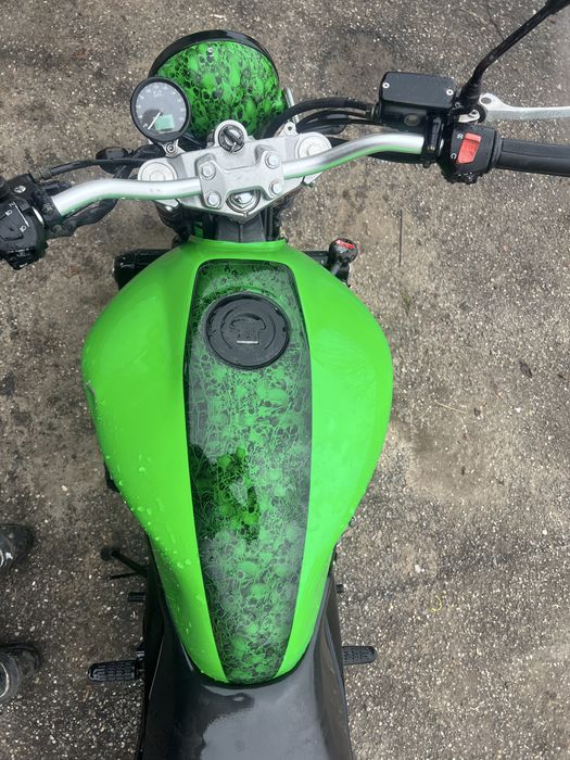 Honda hornet pc34 din 2000