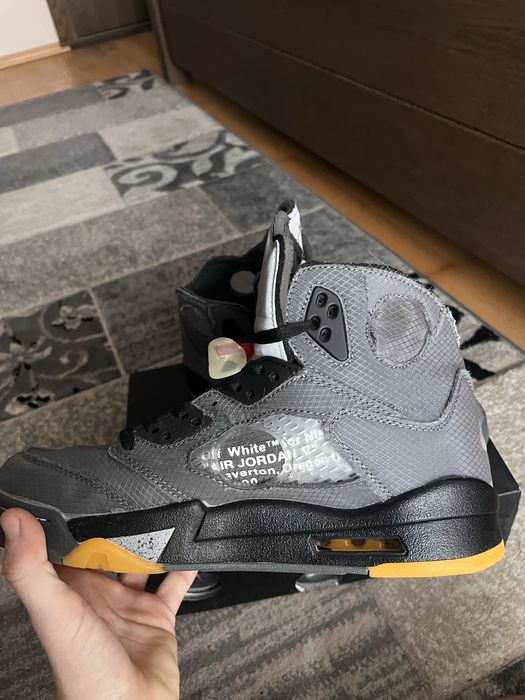 Jordan 5 Off White