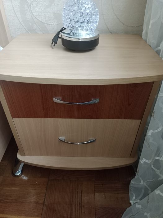 Спальный гарнитур