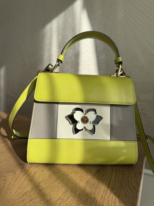 Furla Mughetto чанта