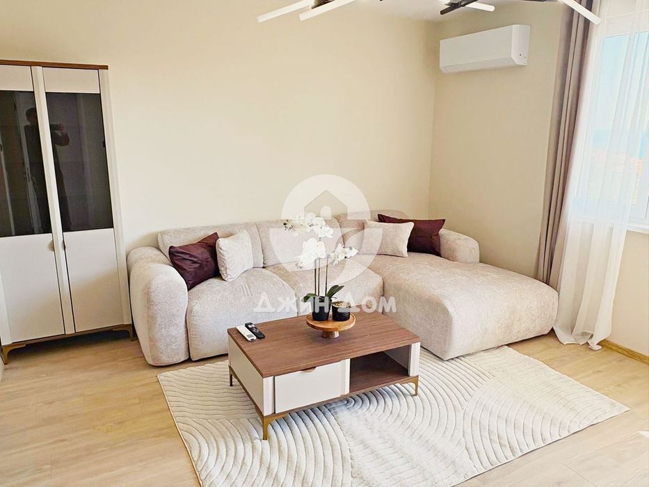 Продава се Тристаен апартамент в Свети Влас - 136 кв.м за 806 €/кв.м - Снимка #1
