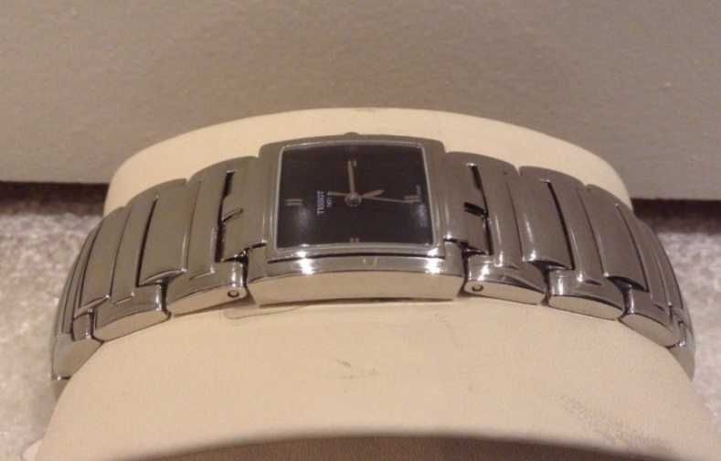 Дамски луксозен часовник Tissot Evocation