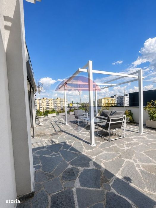 Penthouse cu terasa 101mp în zona Dristor