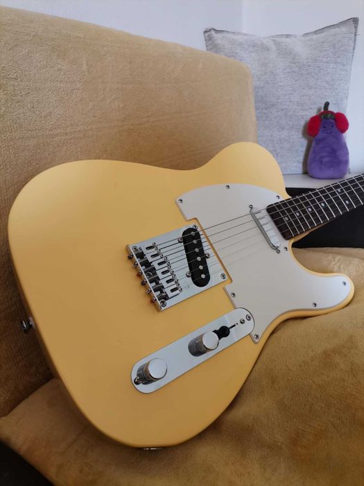 Squier Telecaster FSR