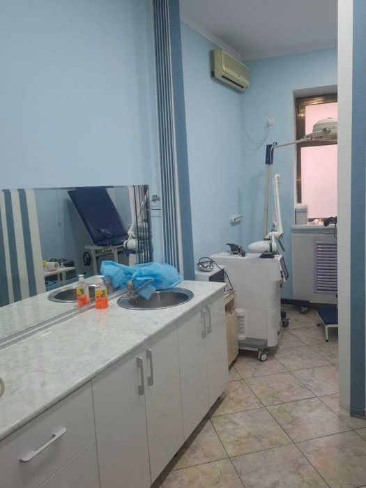 Продается медицинский центр в премиальной локации.