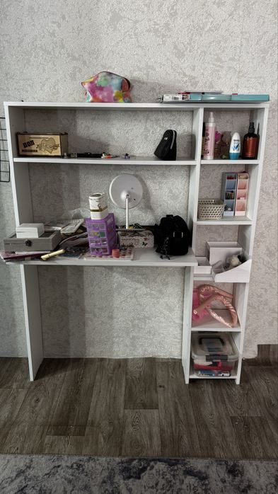 Стол письменный детский