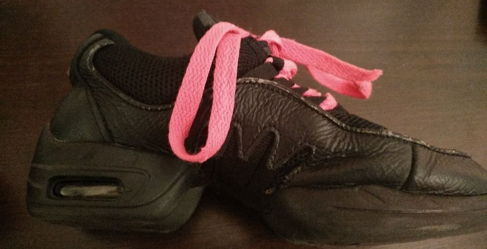 Джазовки профессиональные 34-35р., 36-37 р купальник тренировочный х/б