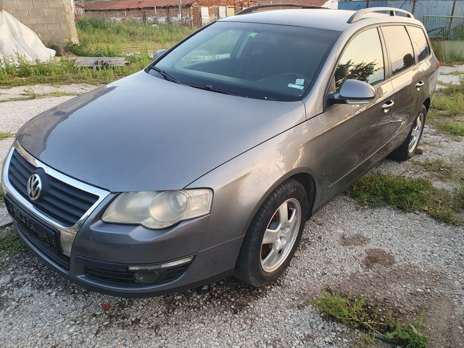 VW Passat B6 2.0 TDI 140 - НА ЧАСТИ