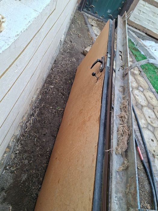 Темір есік сатылады