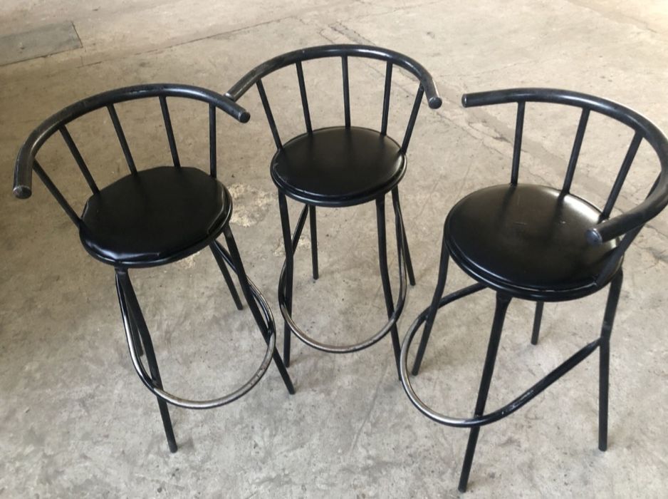 продам барные стулья