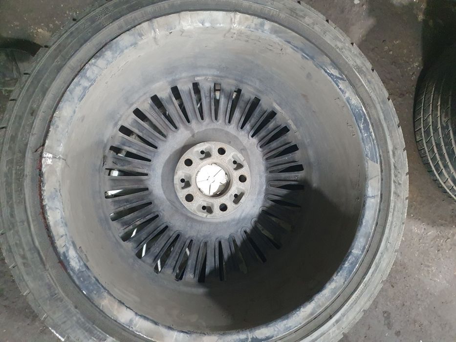 Продам диски для бмв R19