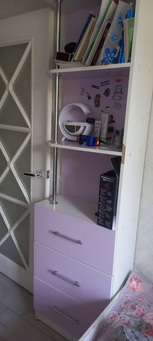 Детская кровать и Шифоньер