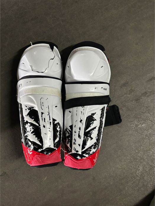 Хоккейная экипировка