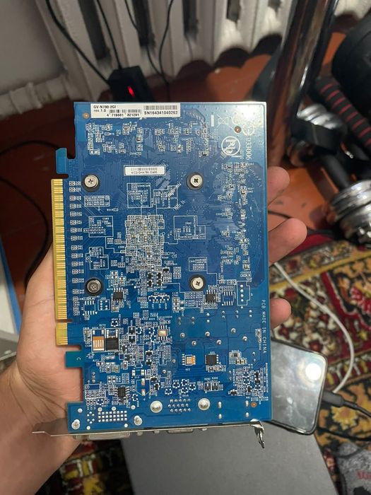 продам видеокарту GeForce GT 730