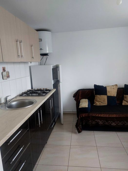 Garsoniera de inchiriat