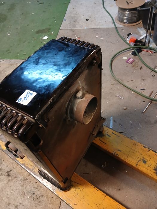 Soba pe lemne,din fonta