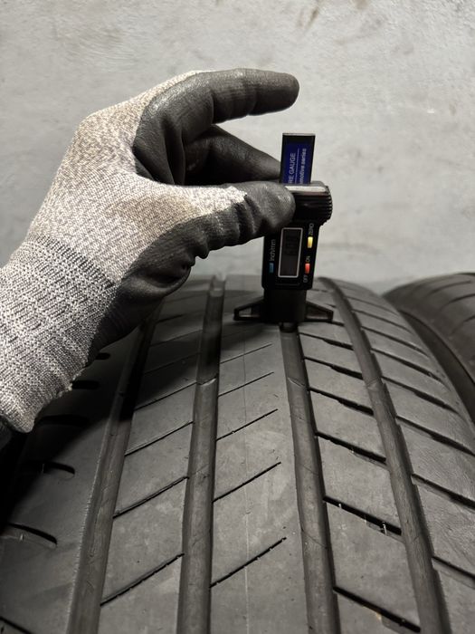 Гуми 245/50/19 BRIDGESTONE Alenza