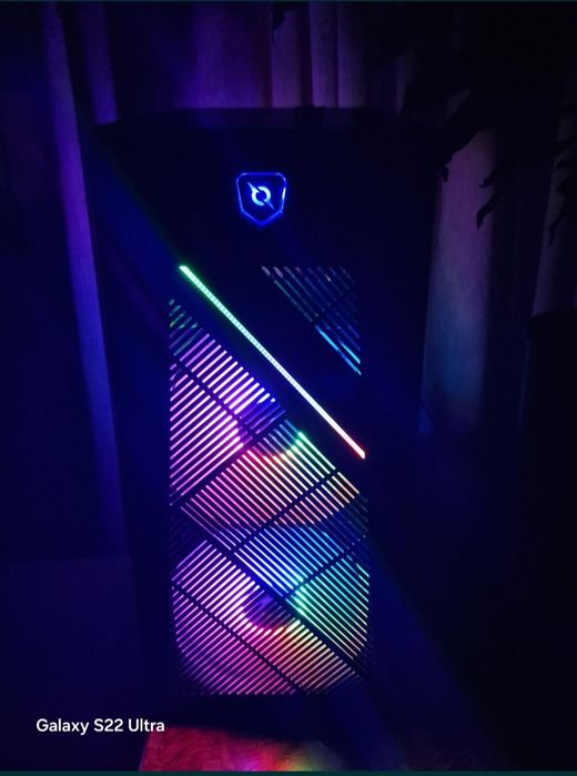 Vand Pc gaming in stare perfecta