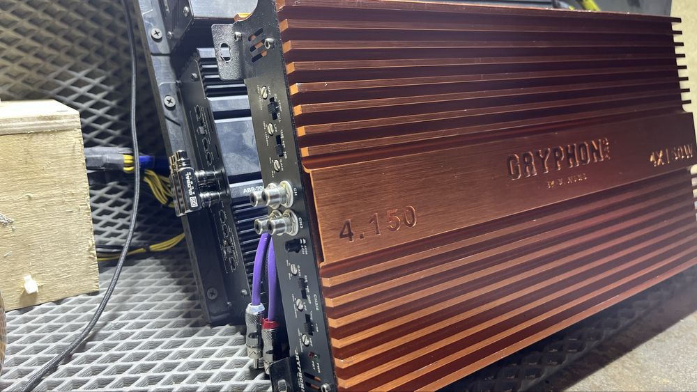 Dl Audio GRYPHON PRO 4X150