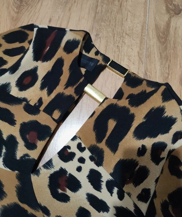 Rochie Kardashian Kollection mărimea M