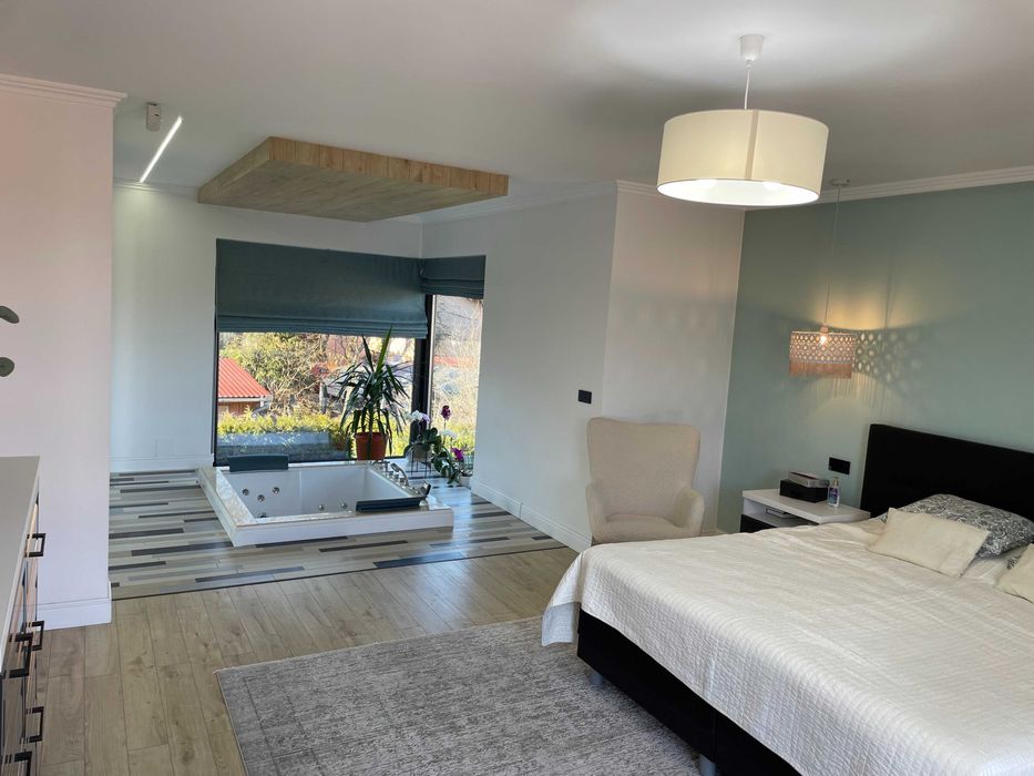 Vand ‪CASA - VILA Zona 1 Central , Turda