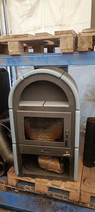 Sobe ,șeminee,soba cu lemne