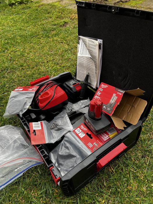 Milwaukee батерия и аксесоари