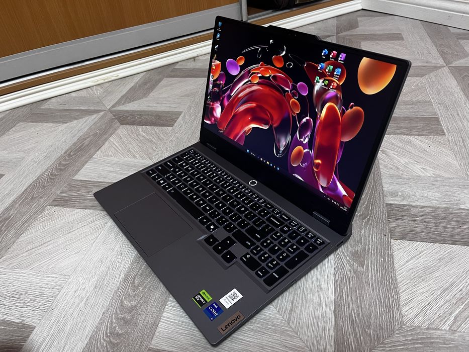 Ноутбук игровой Lenovo LOQ 15IRX10