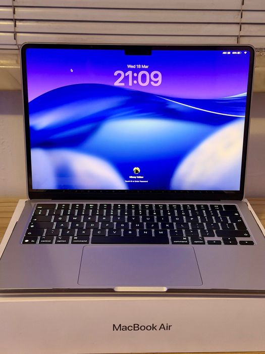 Apple MacBook Air 13 M4 (2025)