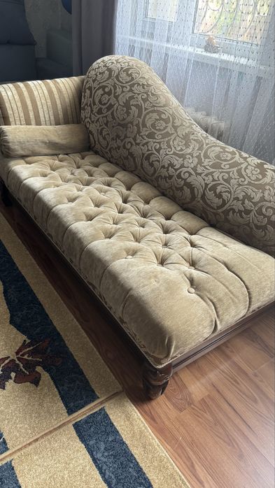 Диван для гостиной