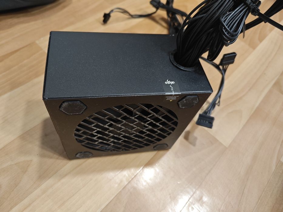Блок питания 650w aigo