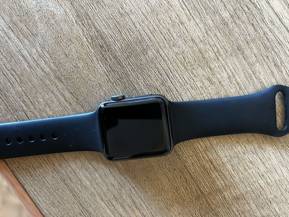 Продам часы эпл вотч