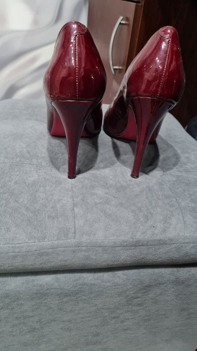 Продам Туфли 40 размер