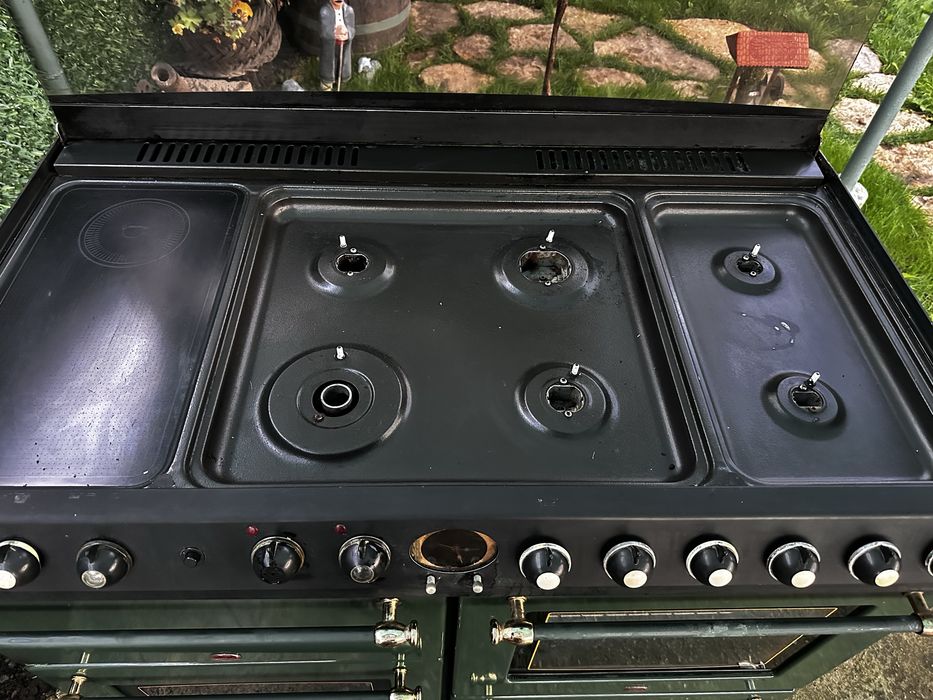 Продавам готварска печка RANGEMASTER