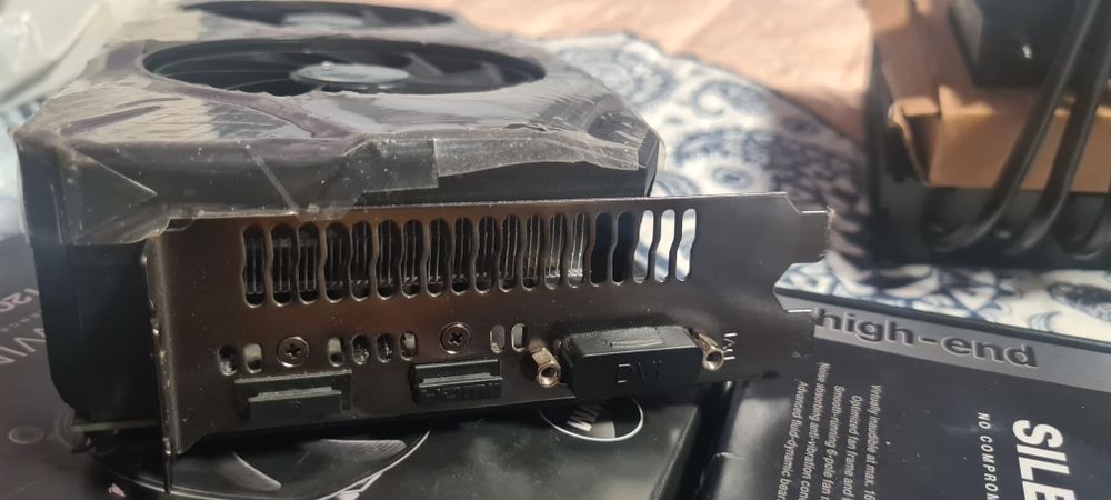 Placă video ASUS DUAL GTX1660S O6G EVO 6GB noua