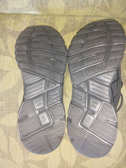 Маратонки Joma, Mizuno и Asics