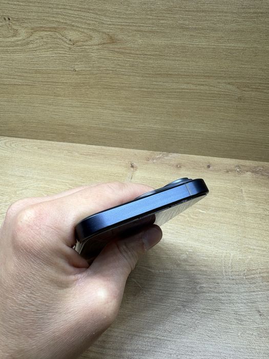 iPhone 15  PRO 256Gb Blue titanium