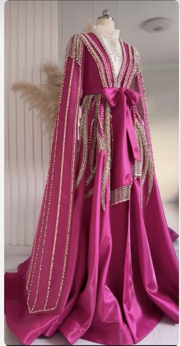 Ansanbil sotiladi. Aksiya!