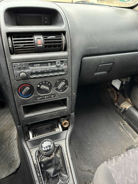 Dezmembrare Opel Astra