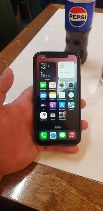 Продам телефон iPhone 11 pro память 64гб состояние отличное