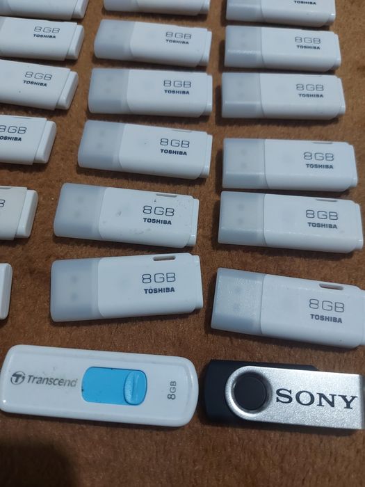 stik memorie 8 gb 40 buc