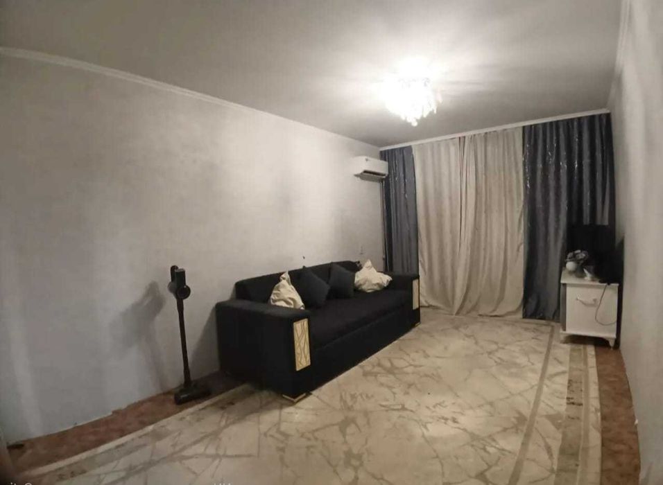 Продается 1 ком квартира в 4 мкр