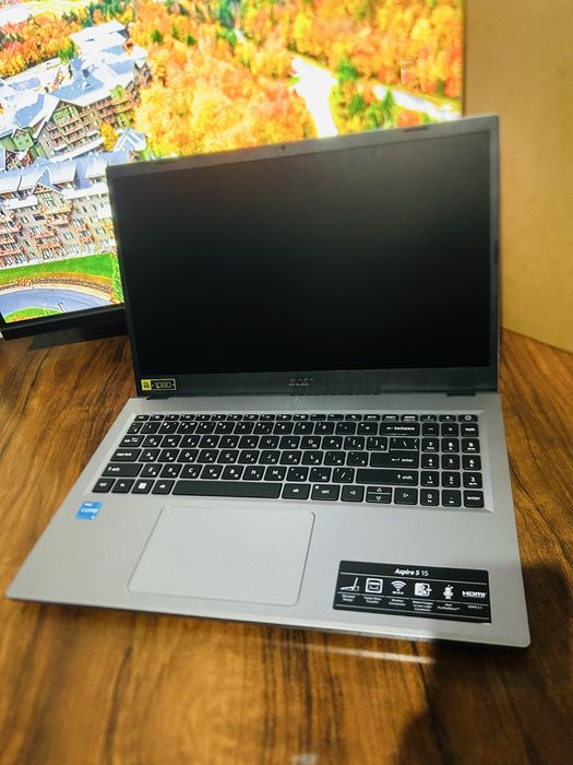 Aser core i3 4kun ishlagan yangi model