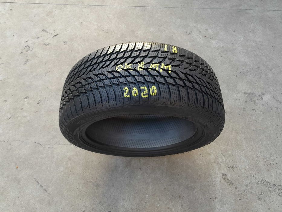 O anvelopa iarna 245 45 18 nokian WR snowproof profil 8 mm dot 2020