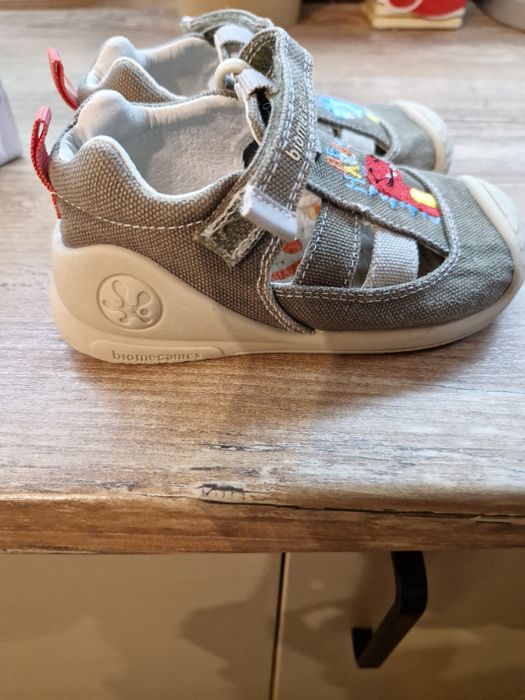 Сандали Biomecanics 22 номер